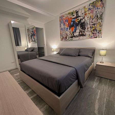 Essential Apartment Sesto San Giovanni Exterior photo