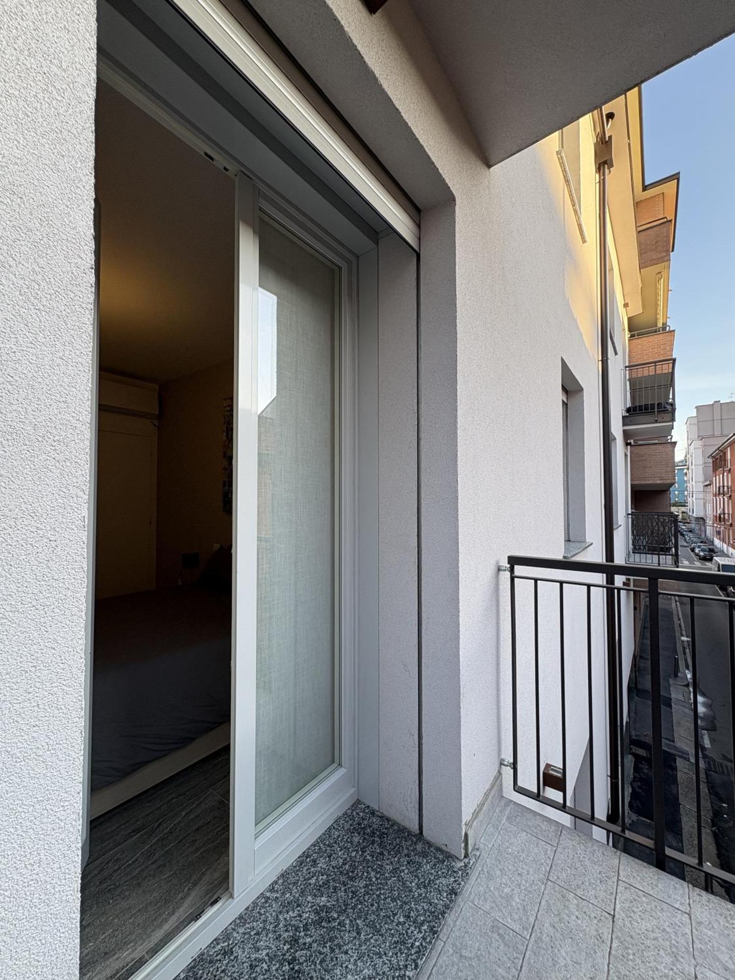 Essential Apartment Sesto San Giovanni Exterior photo