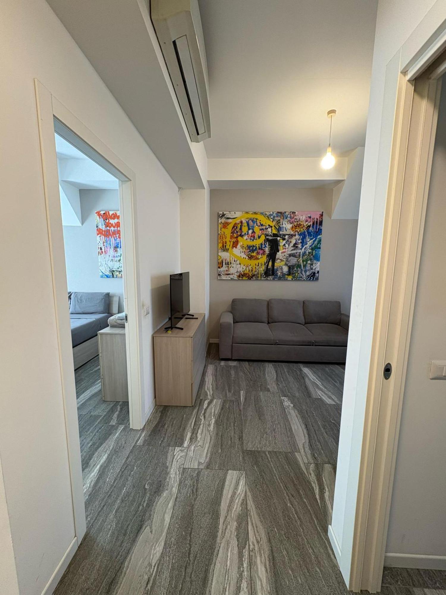 Essential Apartment Sesto San Giovanni Exterior photo
