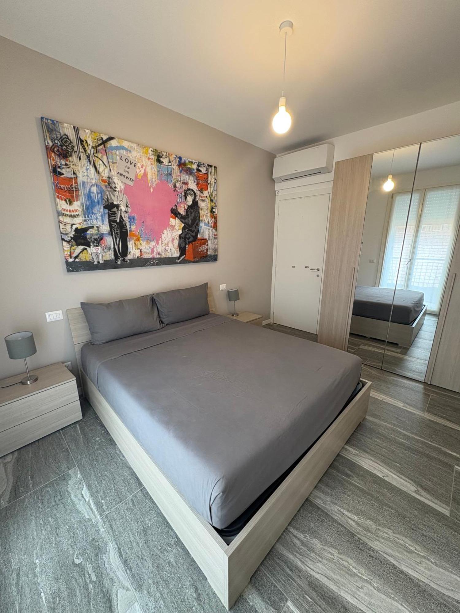 Essential Apartment Sesto San Giovanni Exterior photo