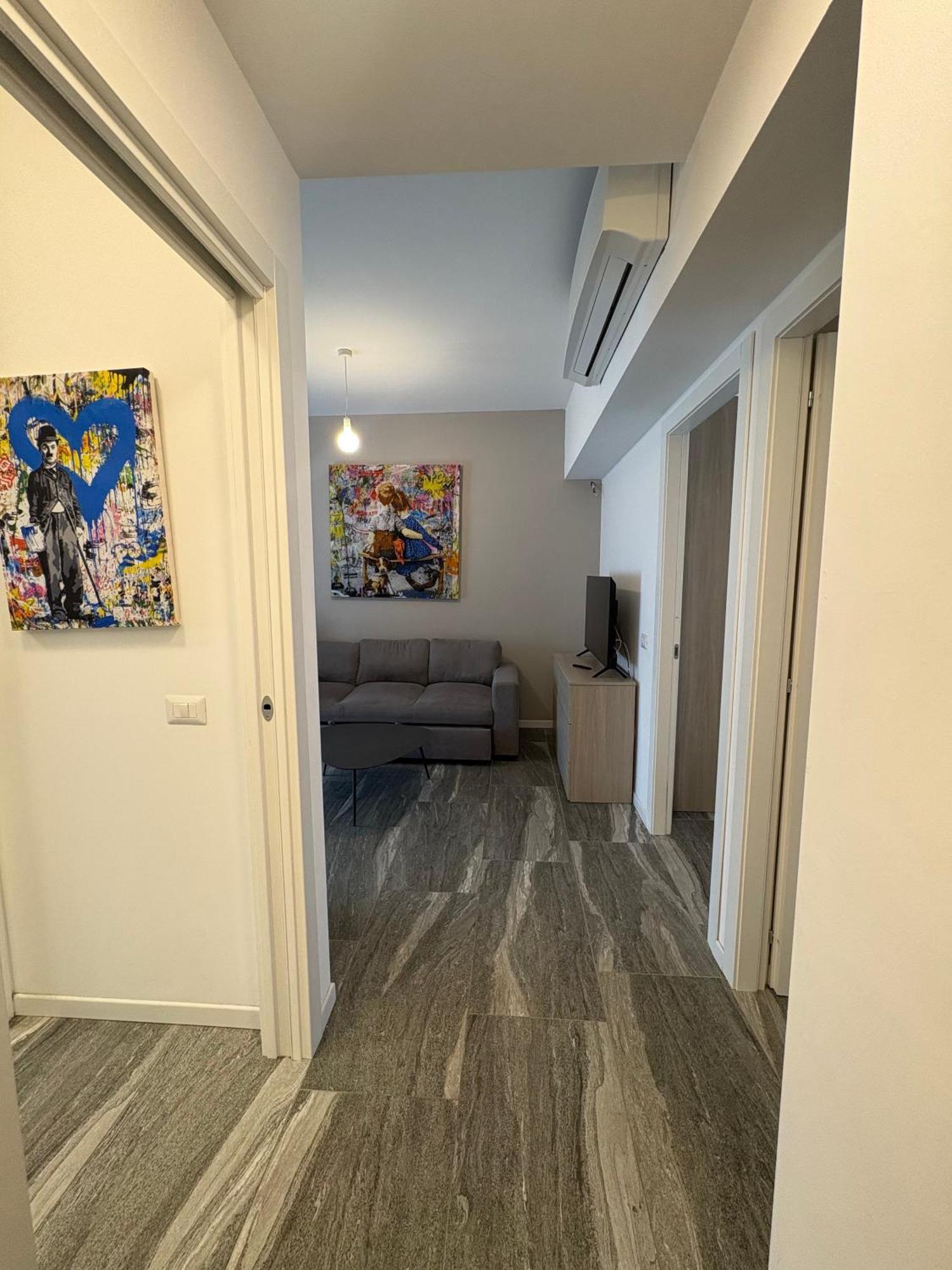 Essential Apartment Sesto San Giovanni Exterior photo