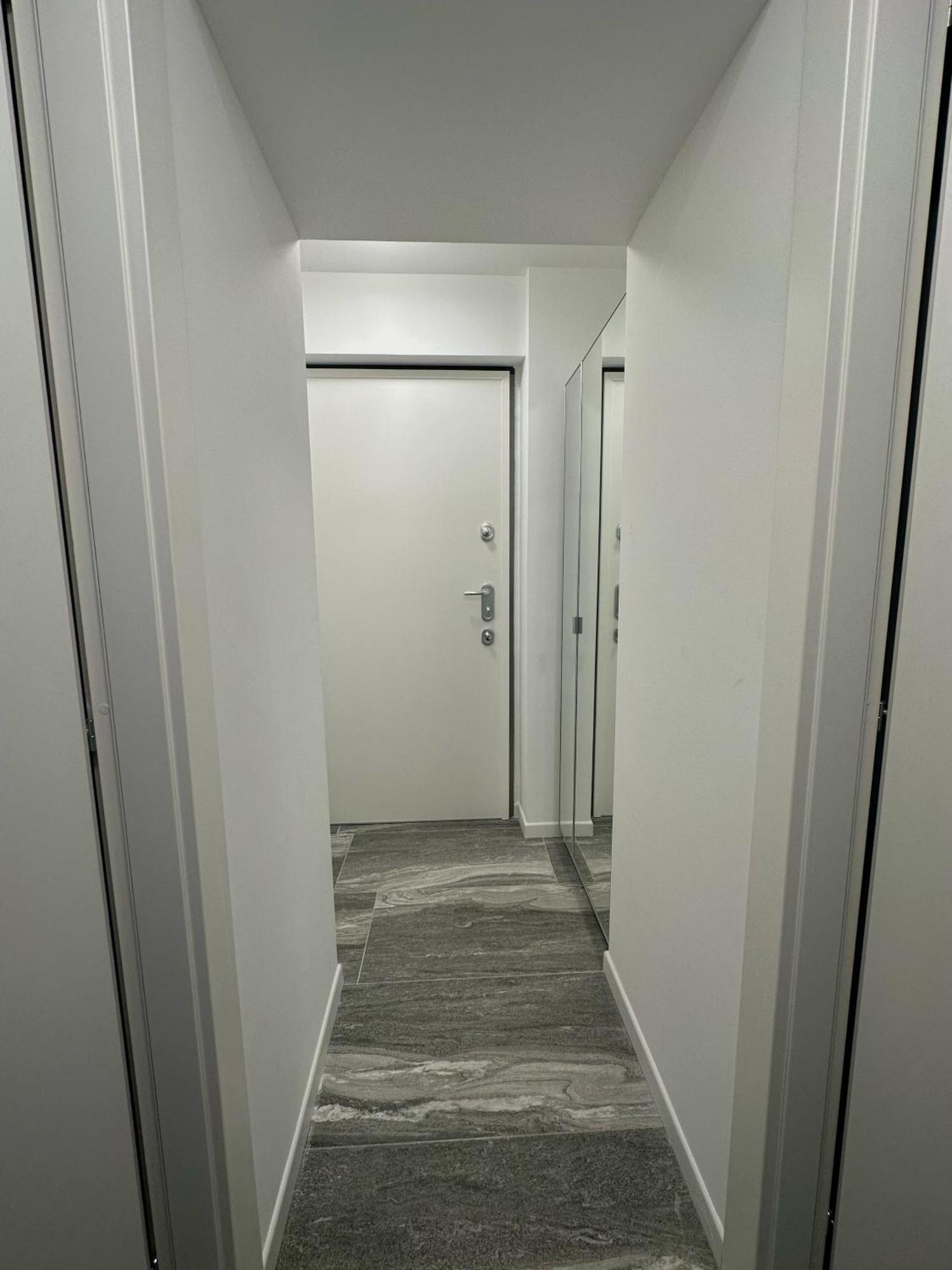Essential Apartment Sesto San Giovanni Exterior photo
